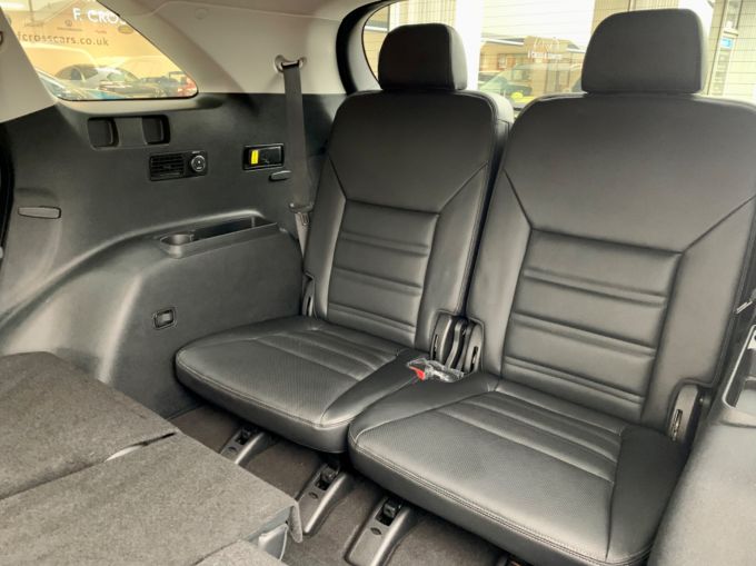 KIA SORENTO CRDI KX-2 ISG AWD - 5960 - 25