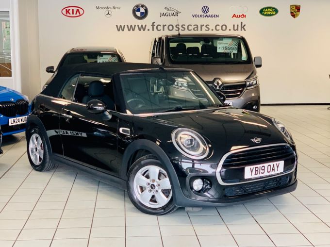 MINI CONVERTIBLE COOPER CLASSIC - 5786 - 1