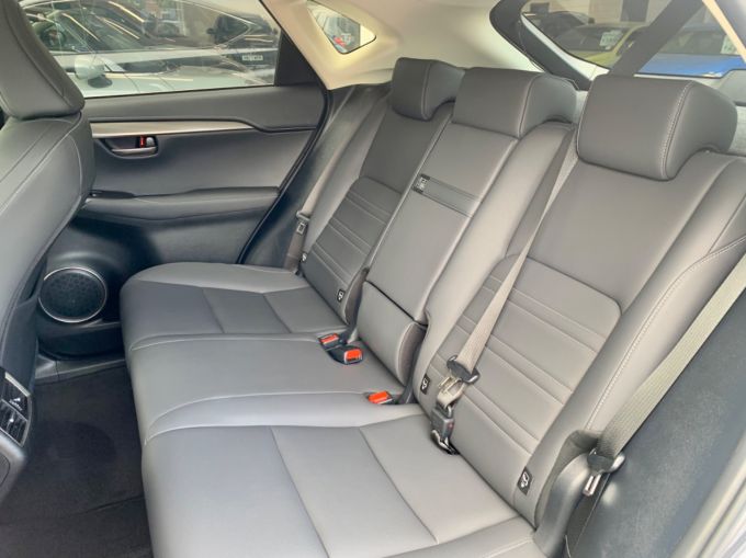 LEXUS NX 300H - 5728 - 26