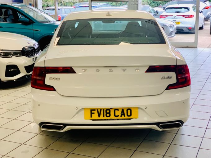 VOLVO S90 D4 R-DESIGN - 5849 - 8