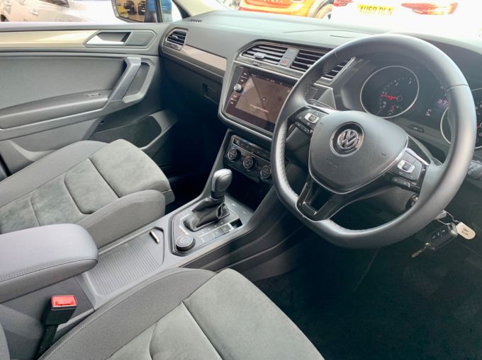 VOLKSWAGEN TIGUAN ALLSPACE MATCH TDI 4MOTION DSG - 5719 - 15