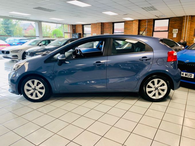 KIA RIO 2 - 5867 - 10