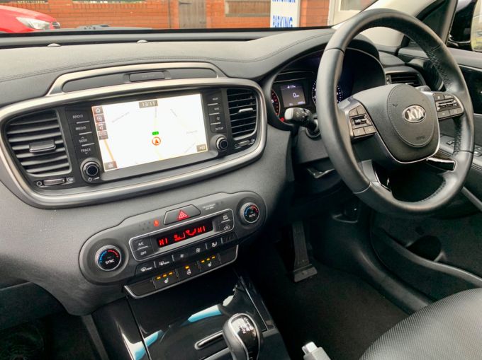 KIA SORENTO CRDI KX-2 ISG AWD - 5960 - 12