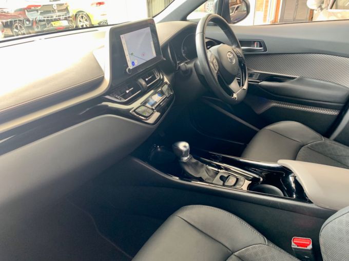 TOYOTA CHR EXCEL - 5737 - 2