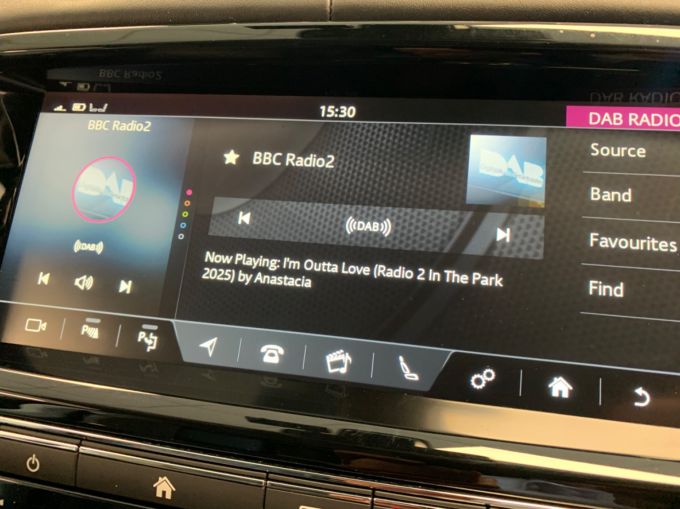 JAGUAR XJ D V6 PORTFOLIO - 5802 - 18