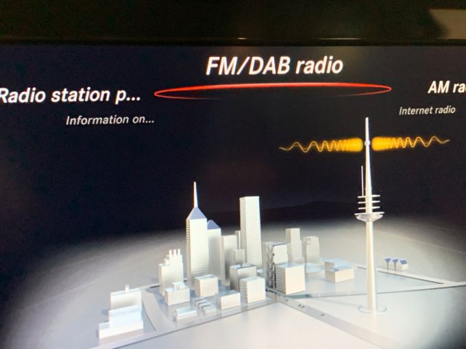 MERCEDES E-CLASS E 220 D SE - 5919 - 16