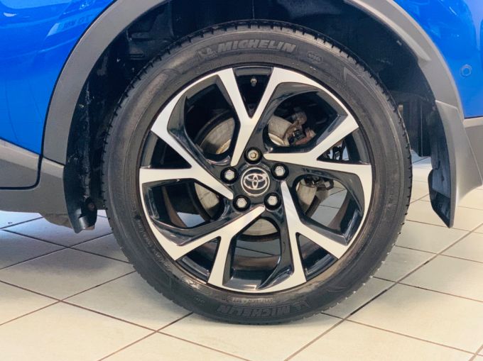 TOYOTA CHR DYNAMIC - 5768 - 27