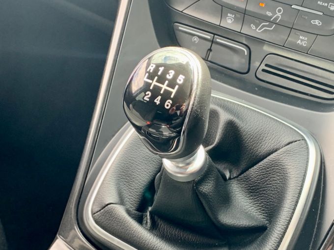 FORD KUGA TITANIUM EDITION - 5057 - 20