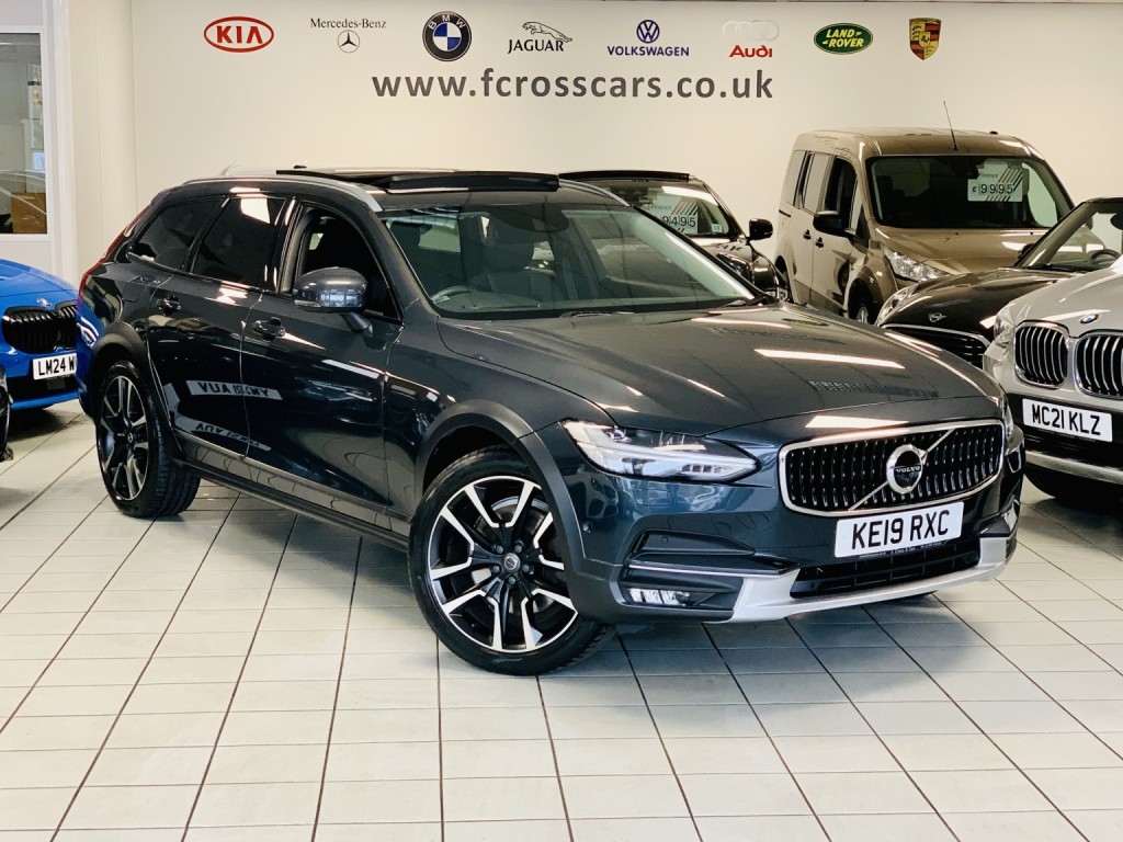 2019 Volvo V90 CROSS Country